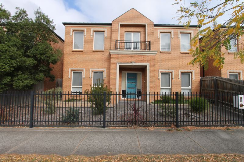 7 Elysee Avenue, South Morang