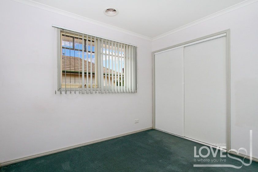 BEAUTIFULLY PRESENTED AND IN A GREAT LOCATION!