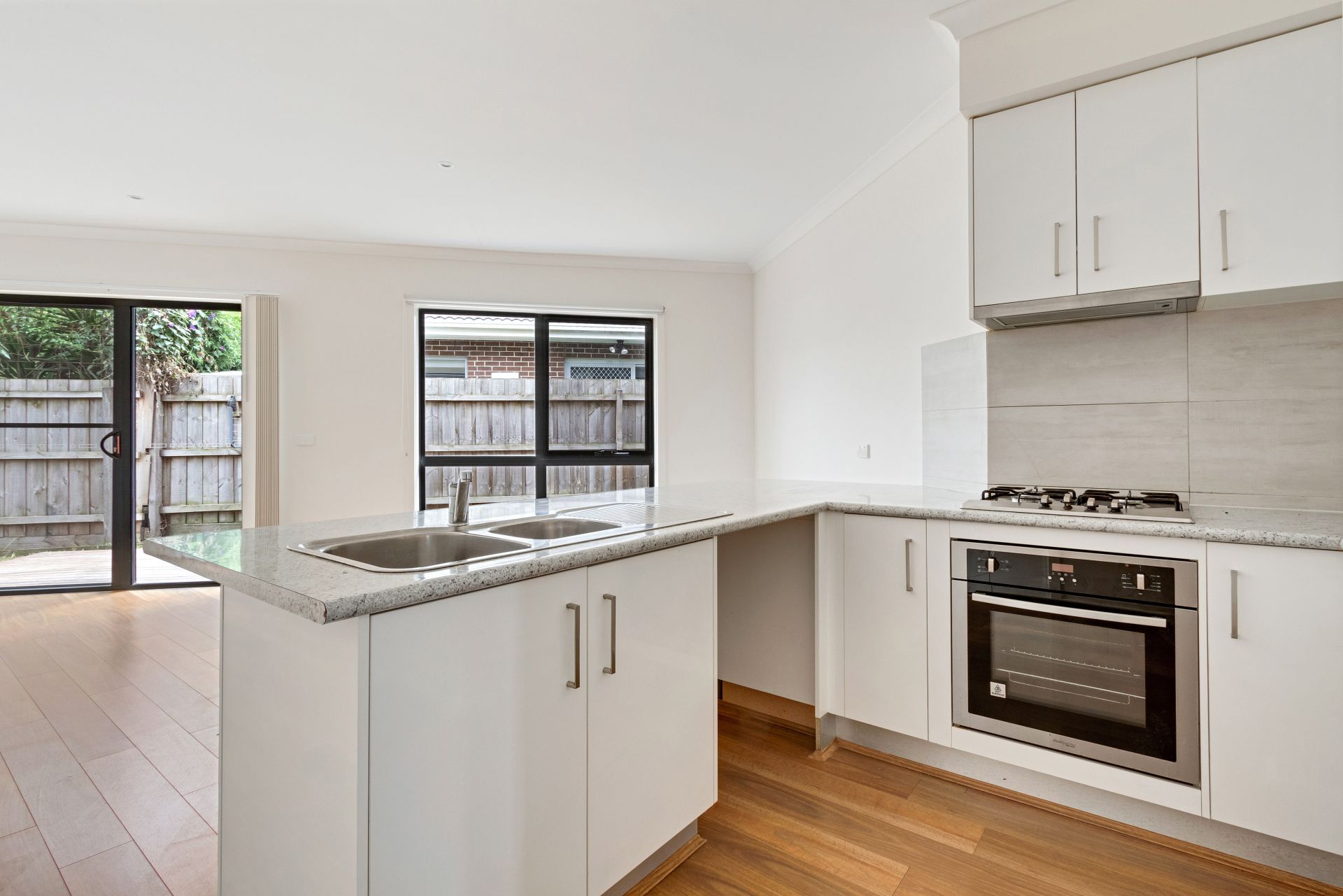 All you need , low maintenance living ** 2 bed townhouse **