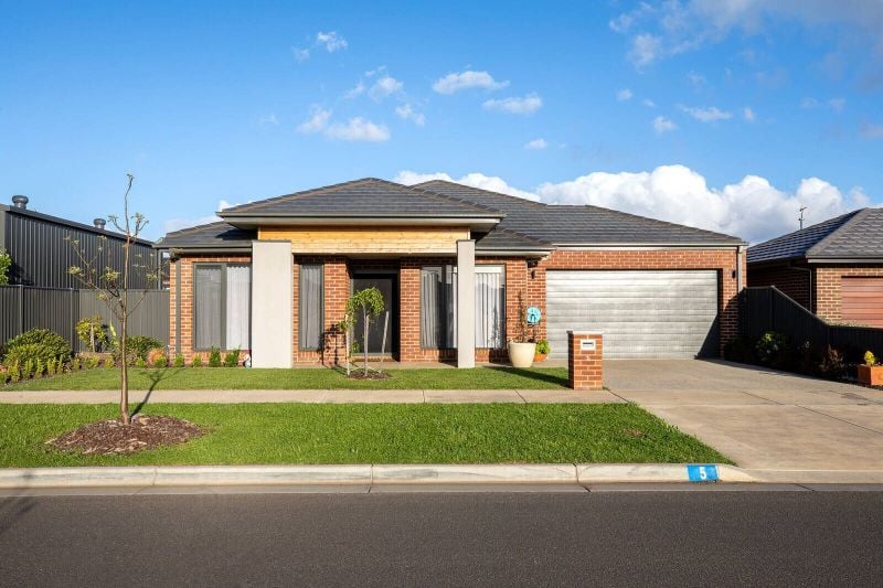 5 Paterson Street, Lucas