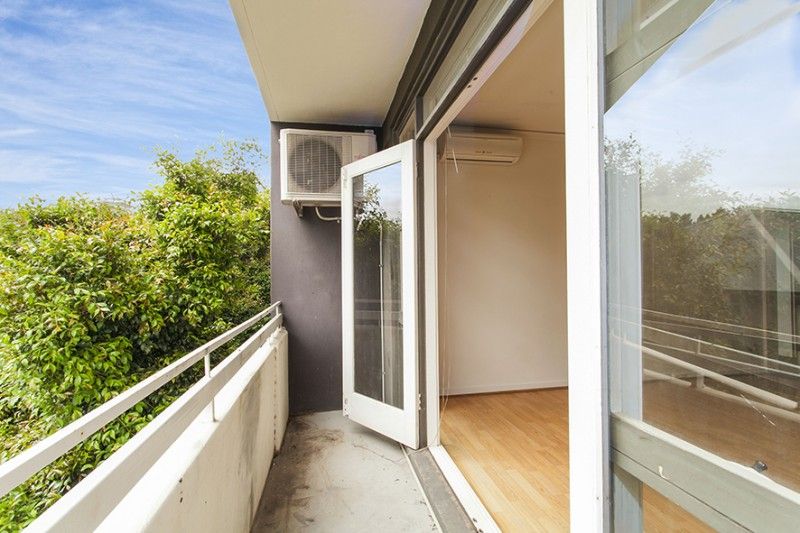 8/89 Hotham Street, St Kilda East - Thumbnail 6