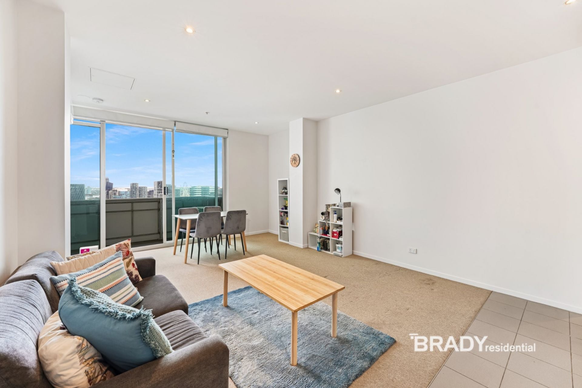1909/25 Wills Street Melbourne VIC, Melbourne - Thumbnail 2