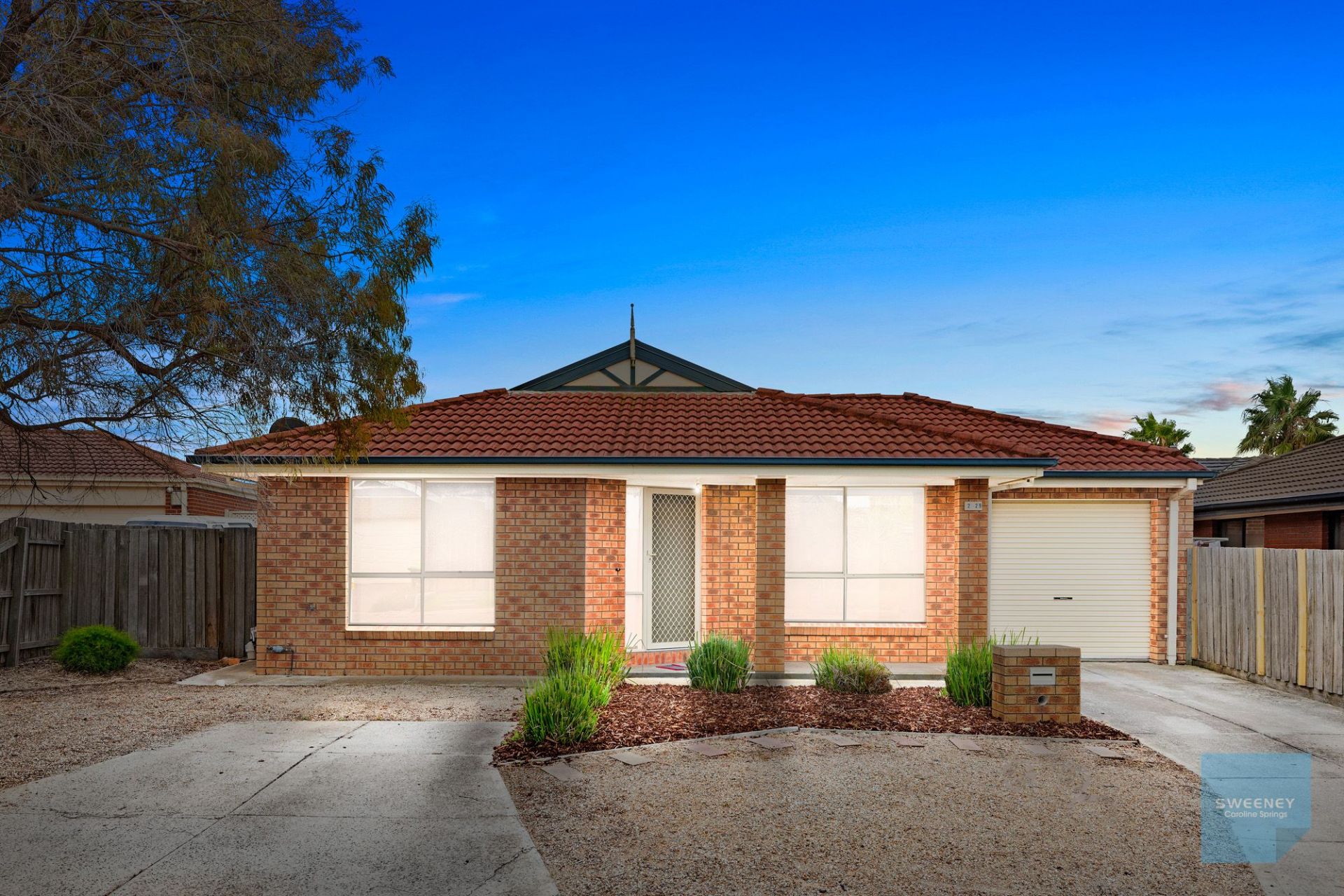 2/29 Delbridge Drive, Sydenham - Thumbnail 2