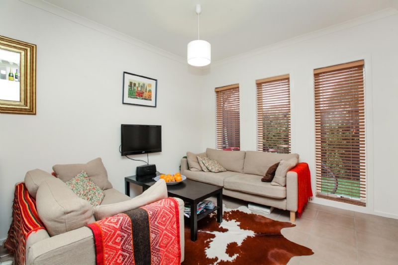 2/11 Swan Street, Footscray - Thumbnail 6