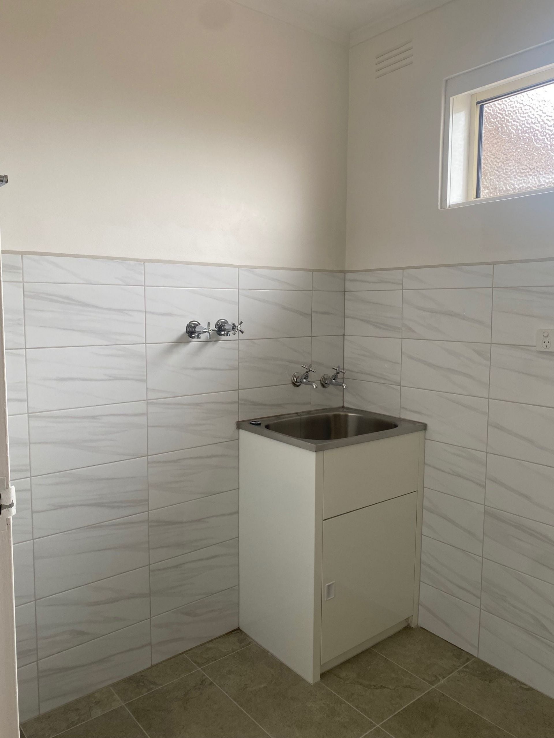 FULLY RENOVATED TWO BEDROOM TWO CAR SPACES