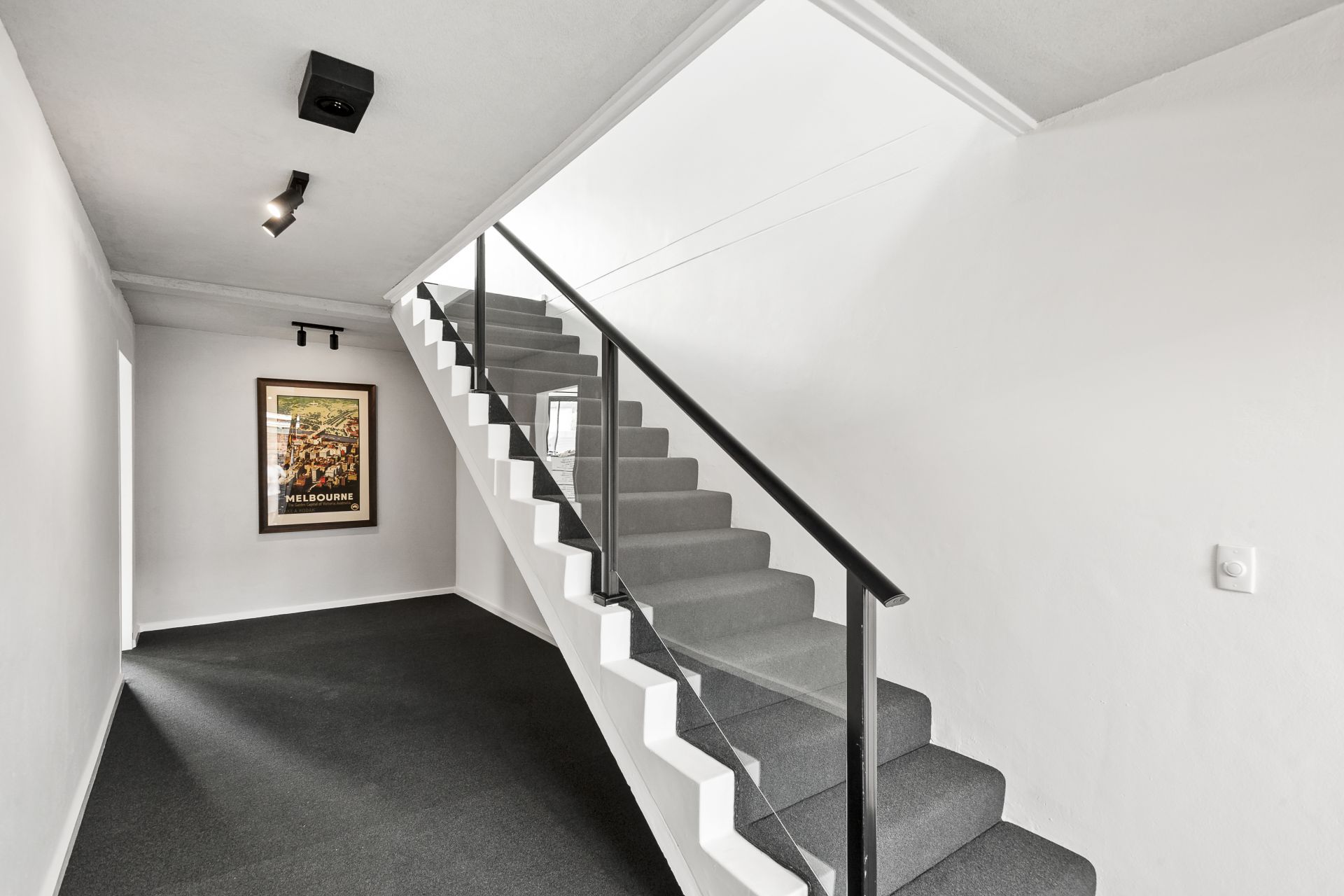 Modern meets Location