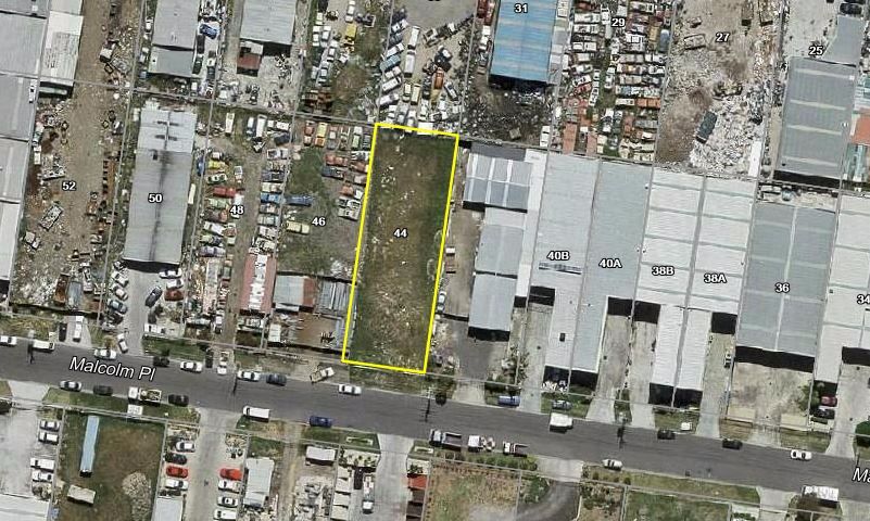 IDEAL STORAGE YARD OR DEVELOPMENT SITE!!
