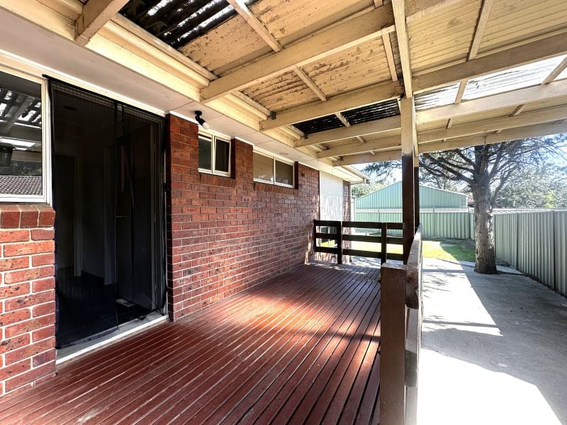 16 Chisholm Court, Mill Park
