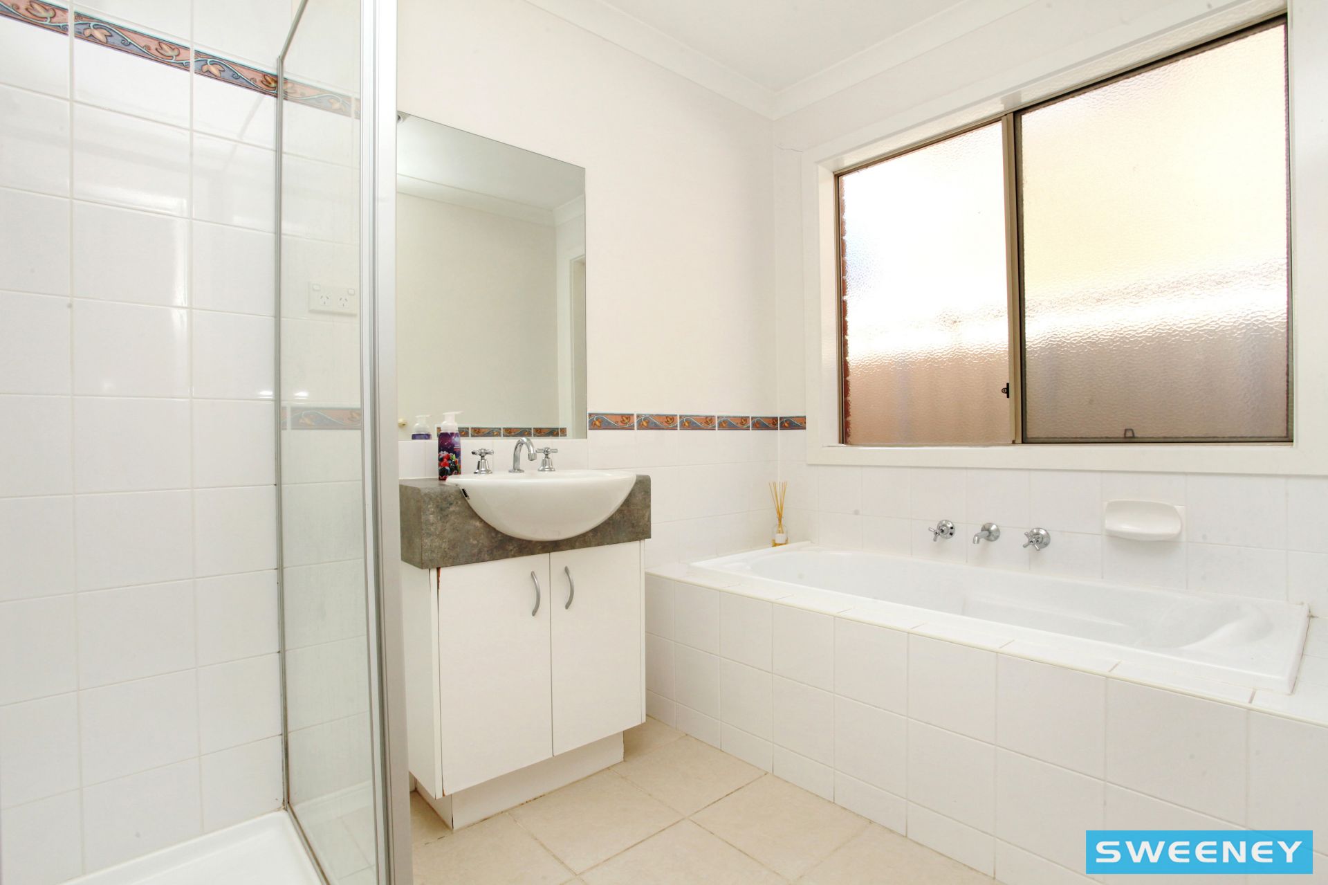 39 Dunstall Gardens, Caroline Springs - Thumbnail 7