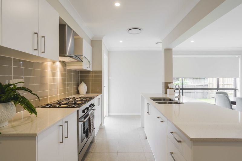 Colebee 40 Coronato Parade | Stonecutters Ridge Precinct