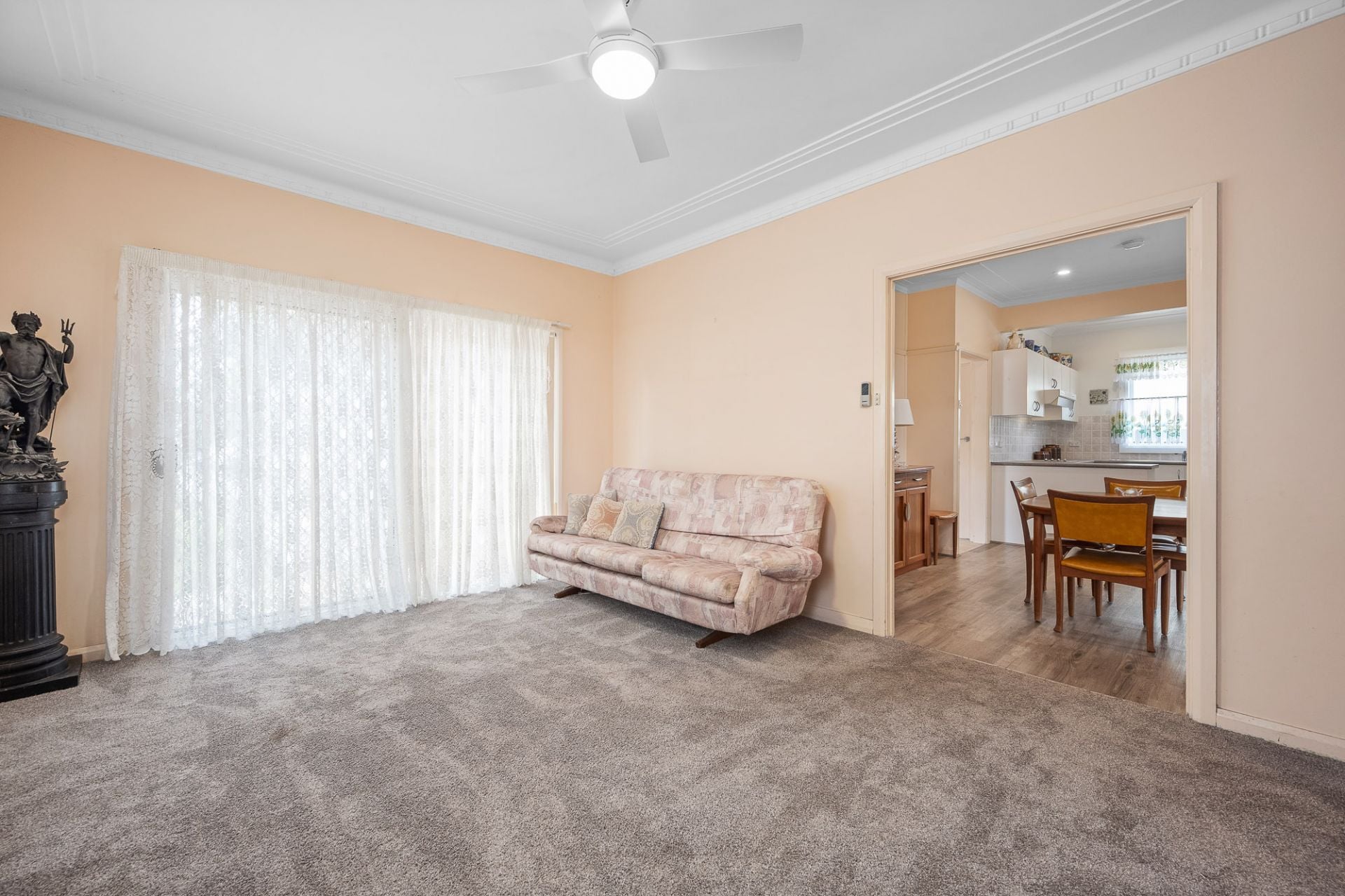 555 Port Hacking Road Caringbah South NSW, Caringbah South - Thumbnail 4