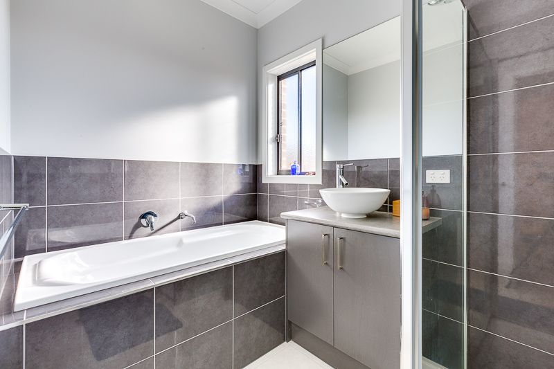 19 Essence Boulevard, Bacchus Marsh - Thumbnail 8