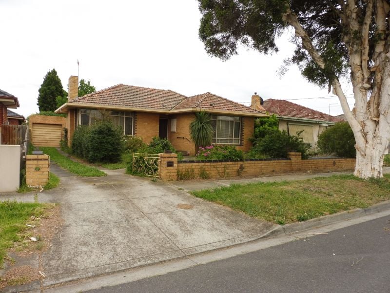 5 Charles Street, Thomastown