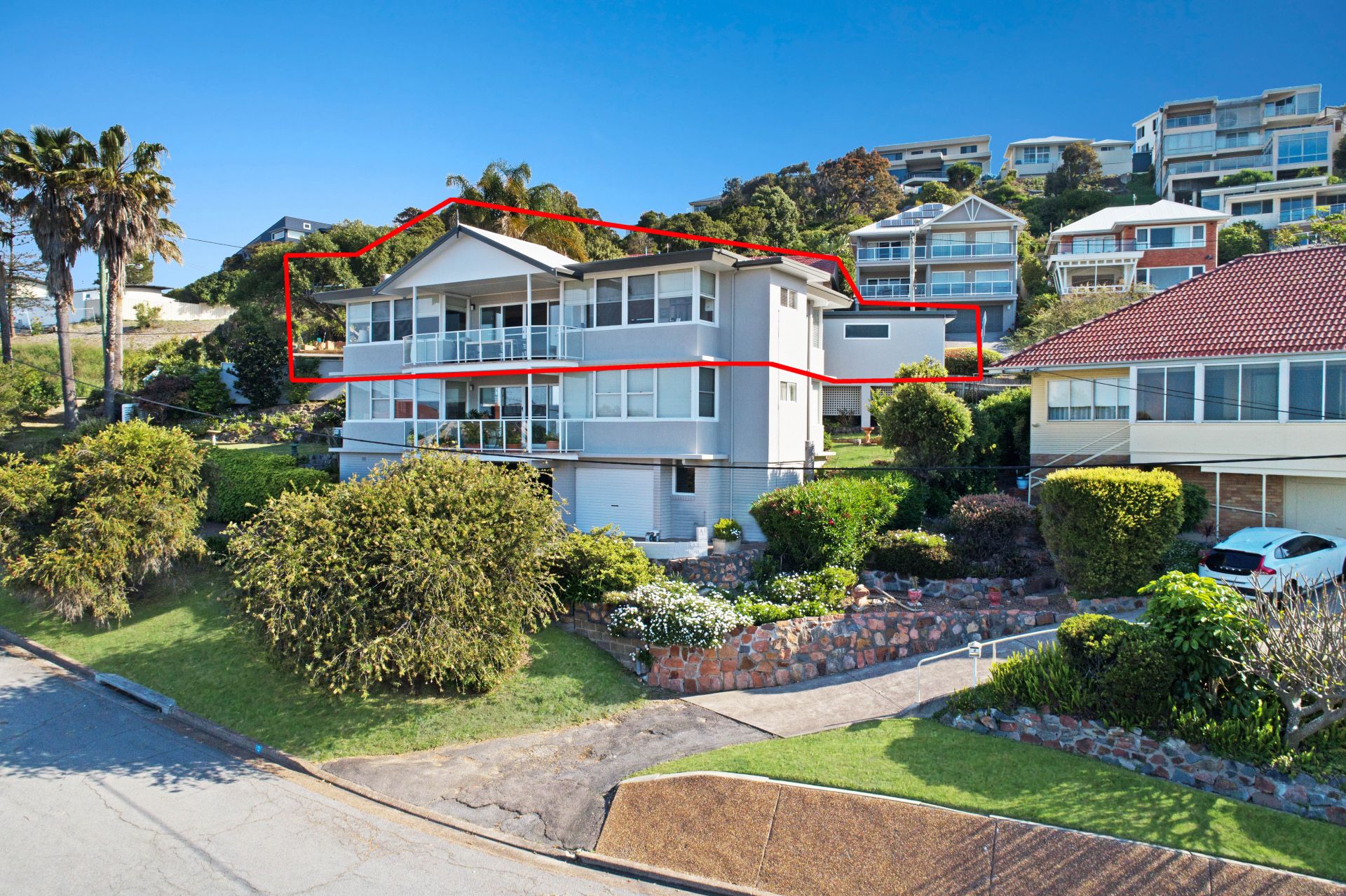 2/2 Hillcrest Road, Merewether First National Newcastle City