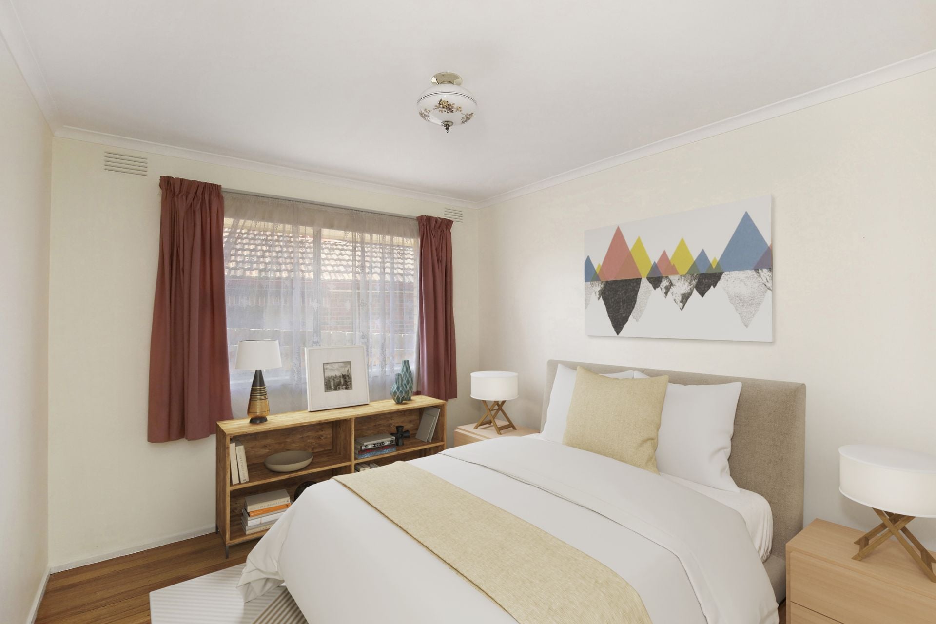 Enter The Market In Vibrant Location!