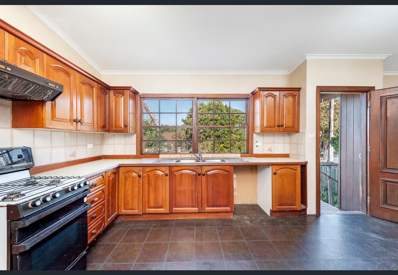 Real Estate For Sale Stanmore , NSW