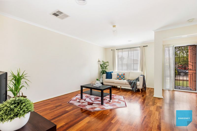 27 McQuillan Way, Burnside - Thumbnail 8