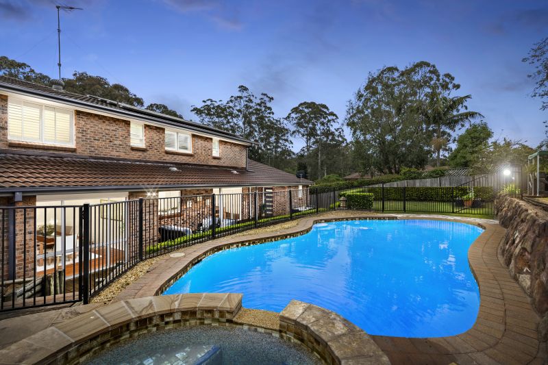 Real Estate For Sale 4 Maybush Way Castle Hill , NSW
