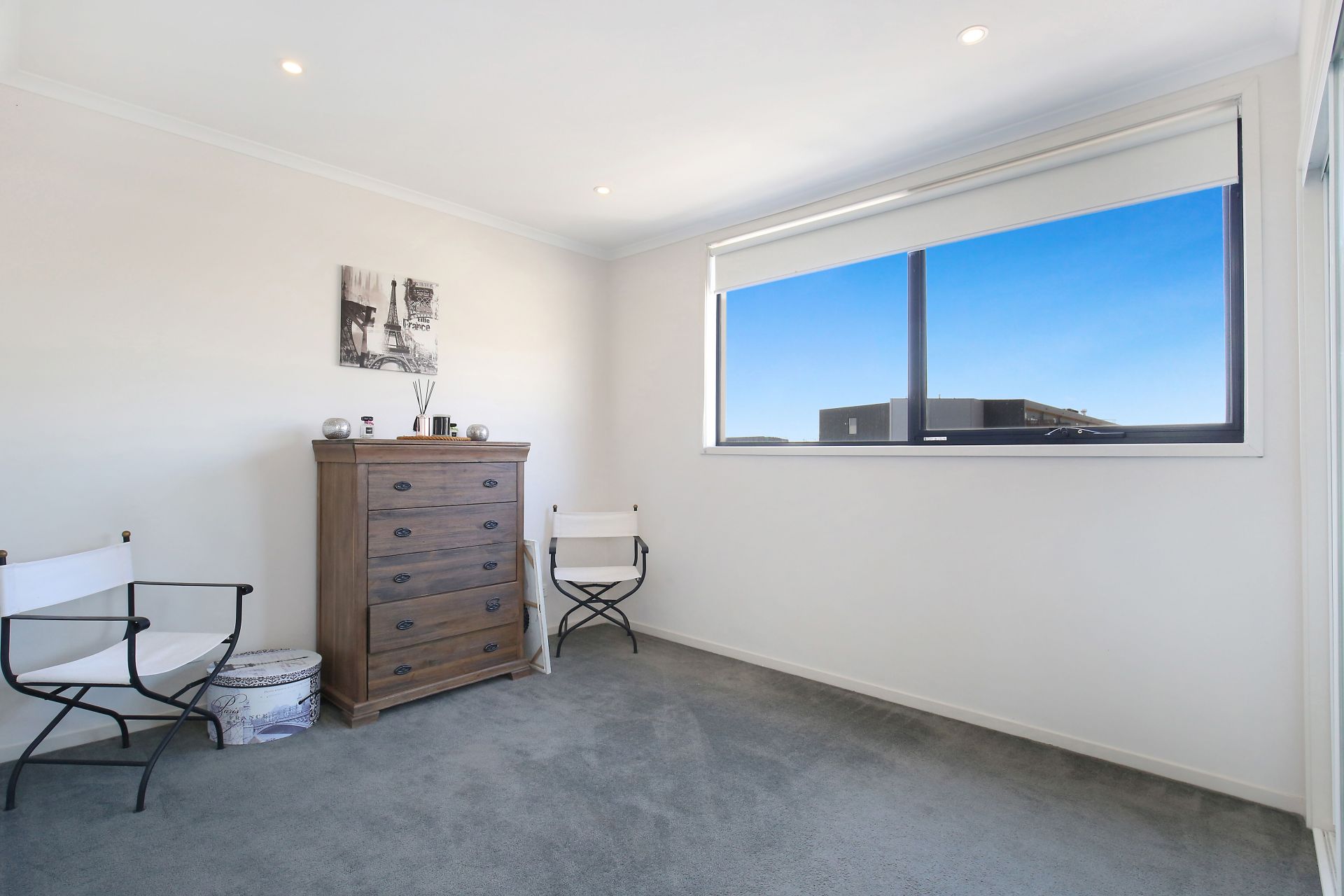 Designer Living in the most perfect of locations….