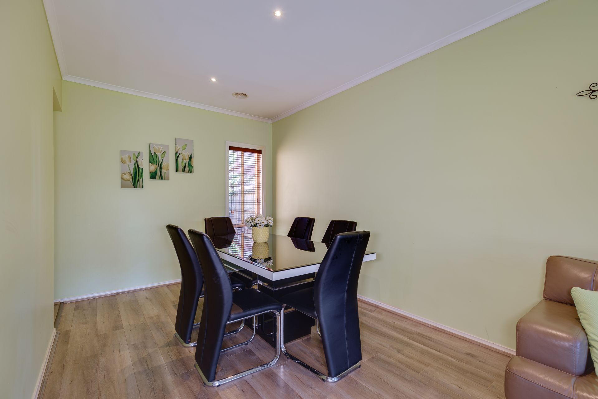 2 Hummingbird Place South Morang, South Morang - Thumbnail 8