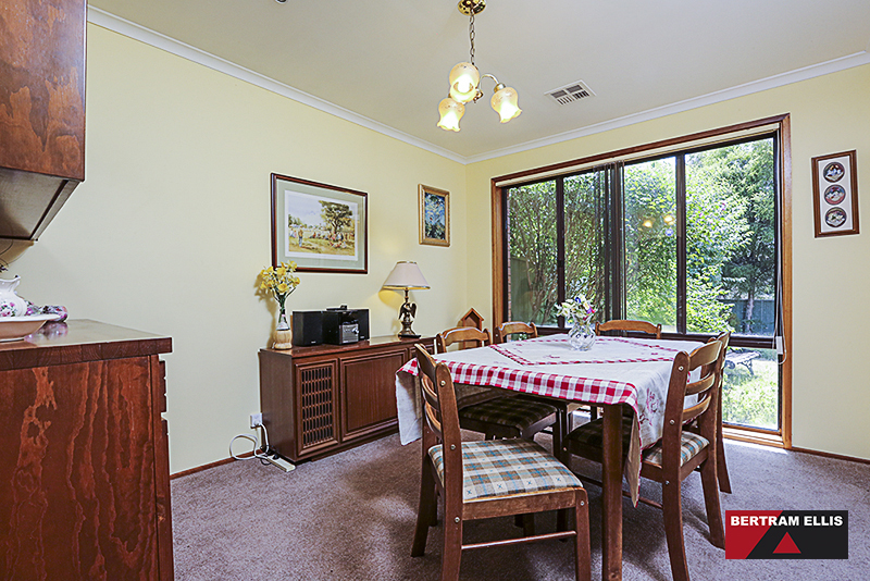 7 Kidman Close, Kambah - Thumbnail 3