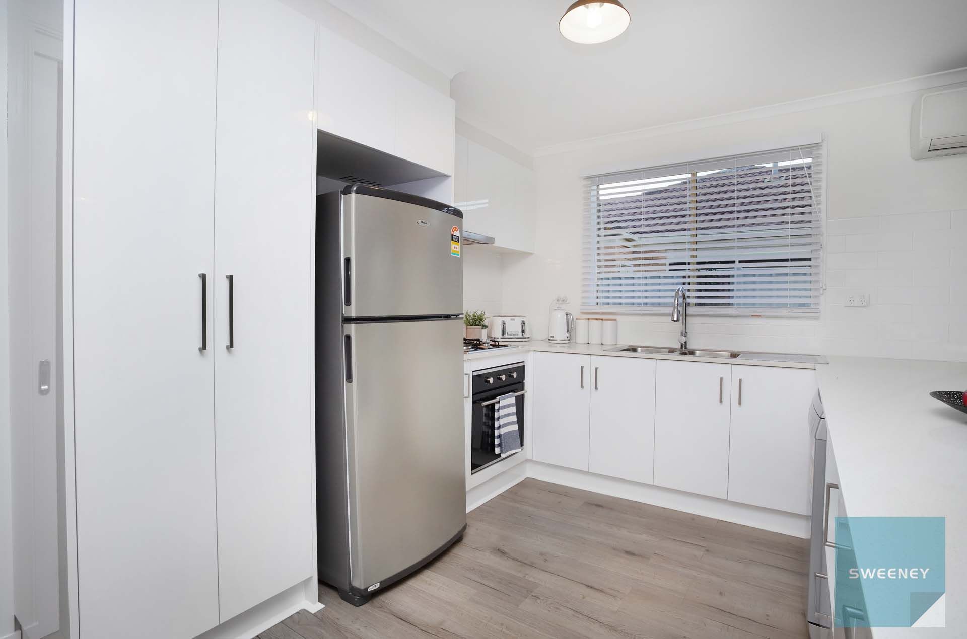 10 Otway Green, Caroline Springs - Thumbnail 6