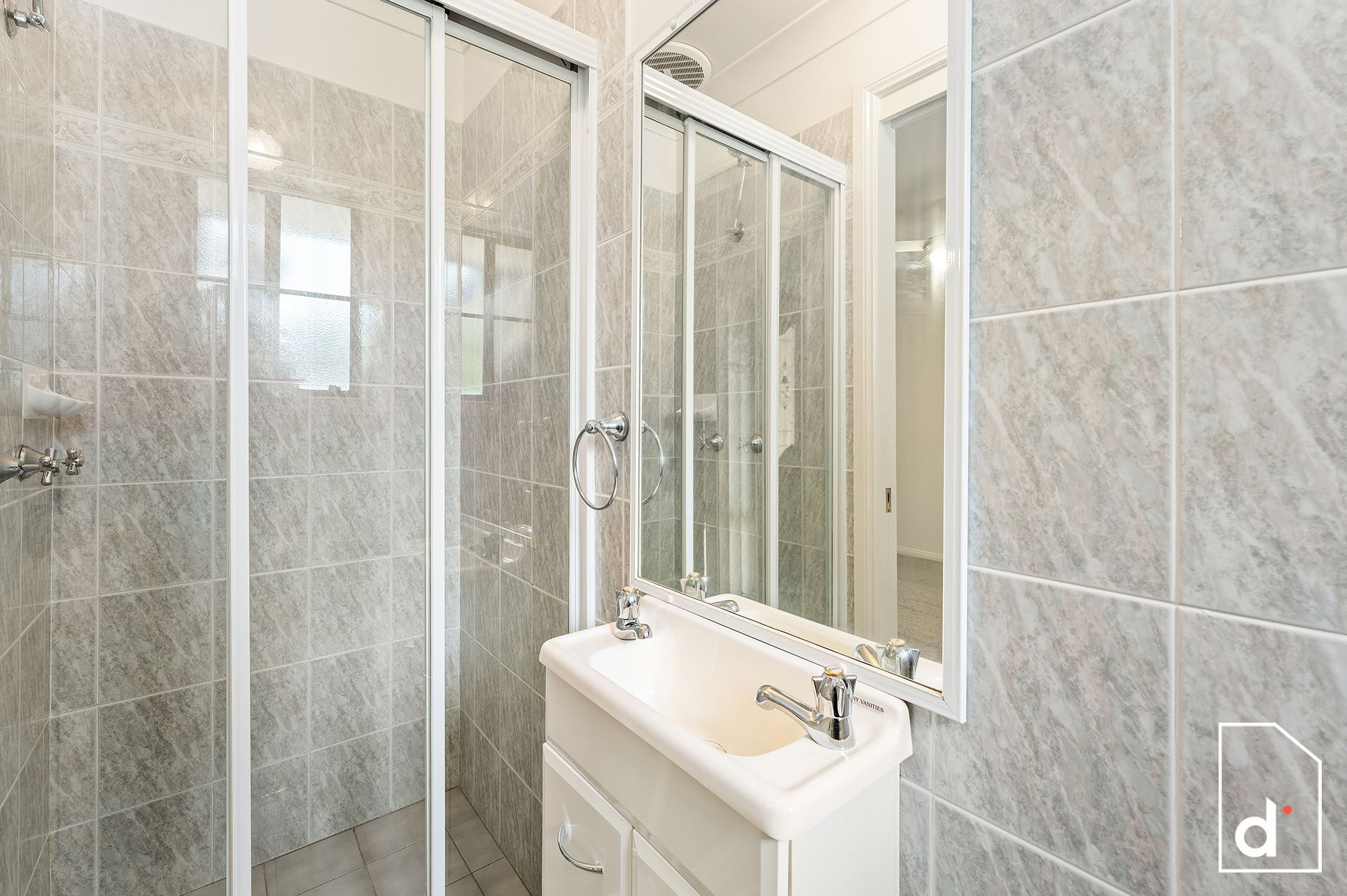 2/14 Popes Road, Woonona NSW