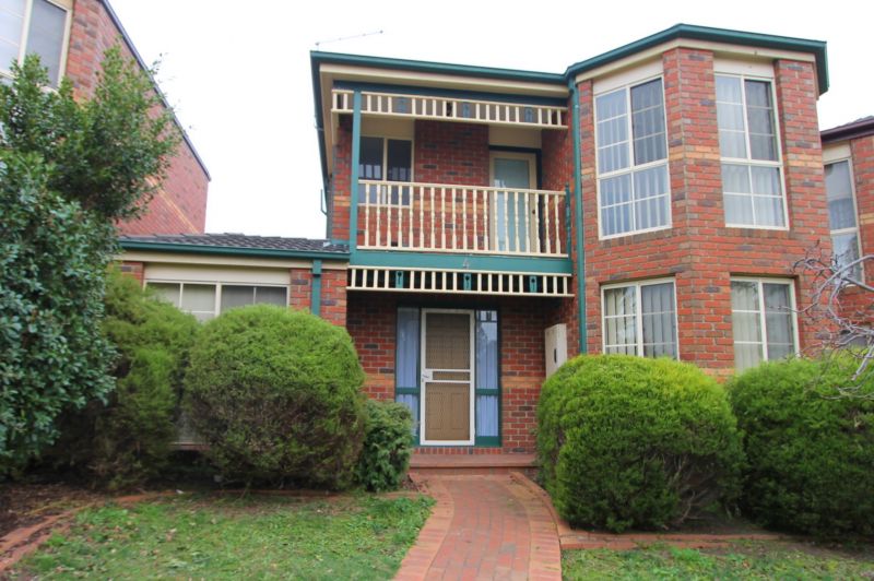 4 Viewbank Place, Mill Park