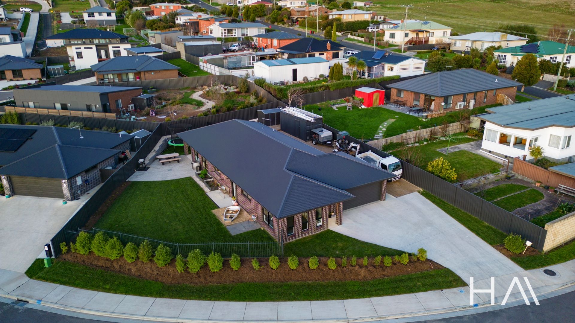 31 Tenzing Drive St Leonards, St Leonards - Thumbnail 4