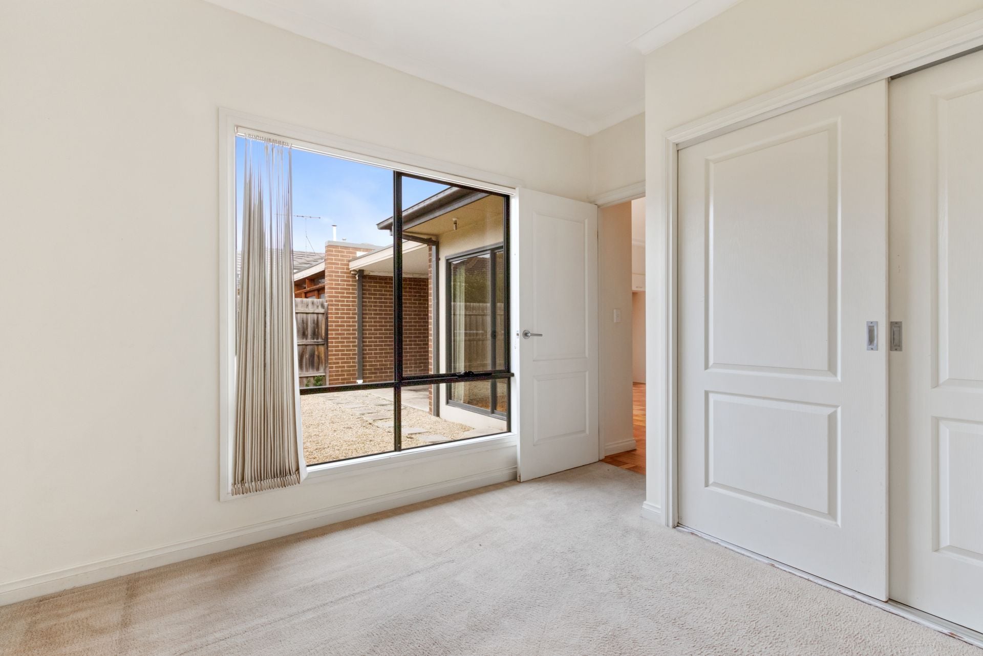 Delightful Two Bedroom Unit!
