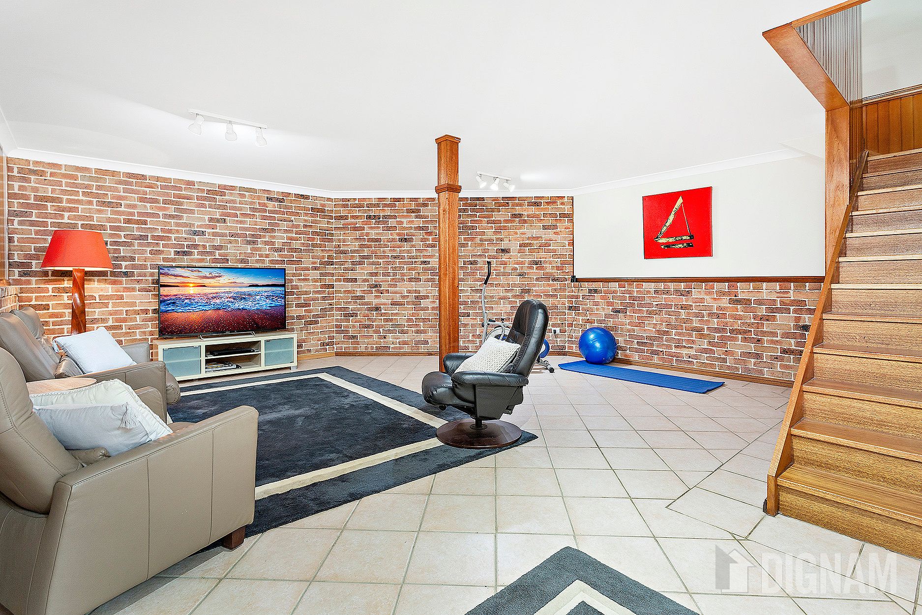 24 Halley Crescent, Woonona NSW