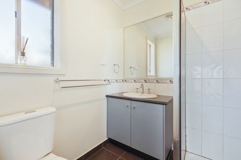12 Slattery Court, Bacchus Marsh - Thumbnail 8