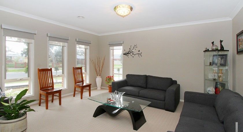 LUXURY LIVING !!!