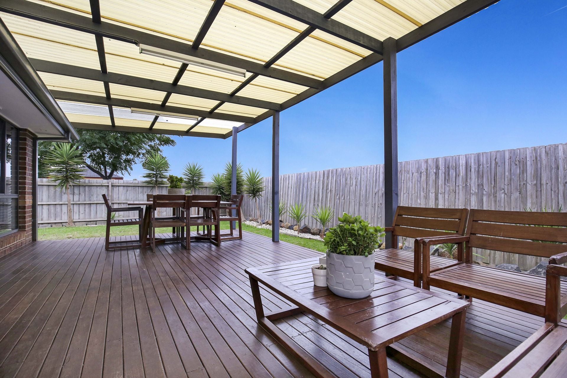 LOVE THE HOME, ADORE THE LOCATION   *Insp Wed 8th Aug @ 4:25pm*