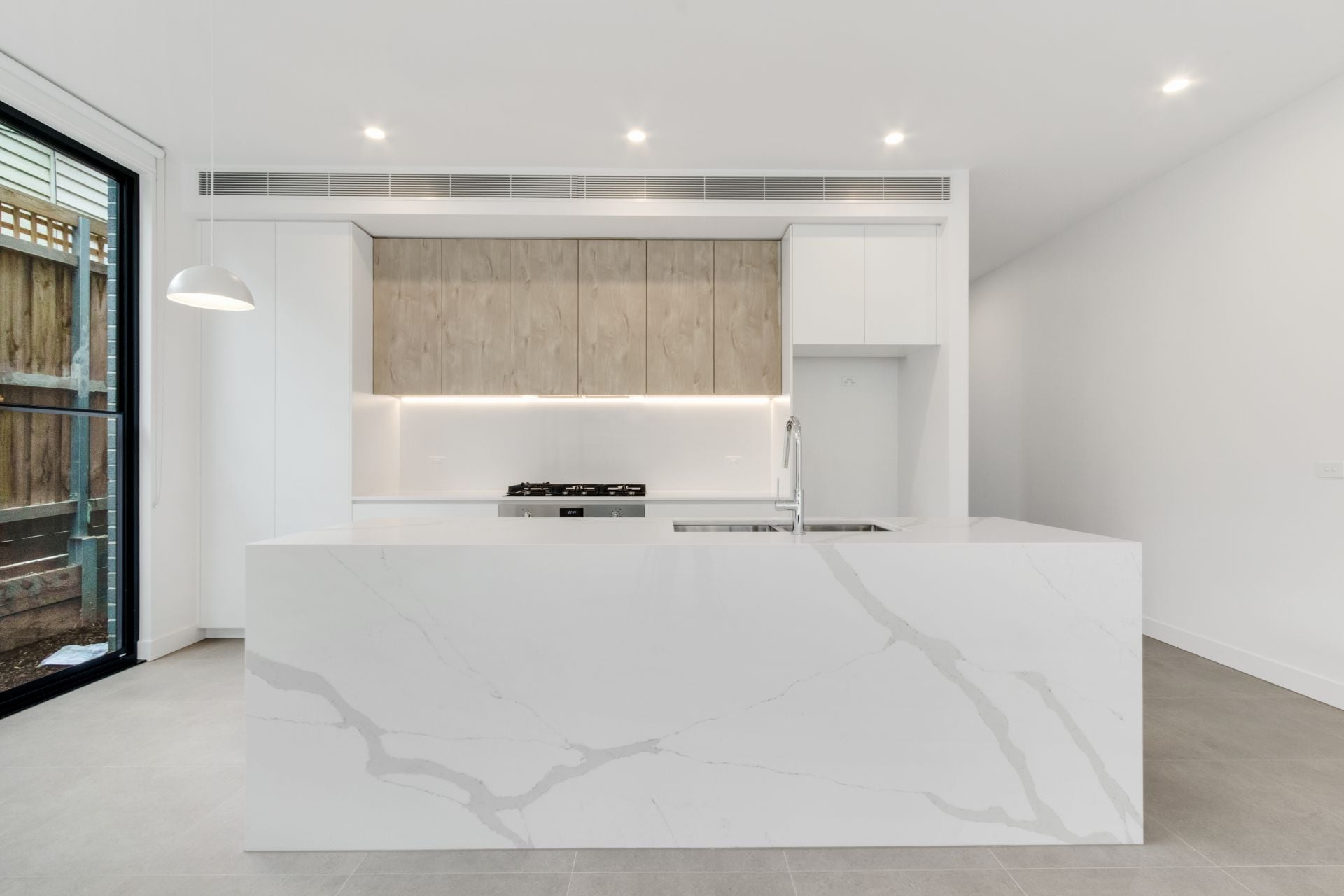 Modern Living on a Grand Scale!
