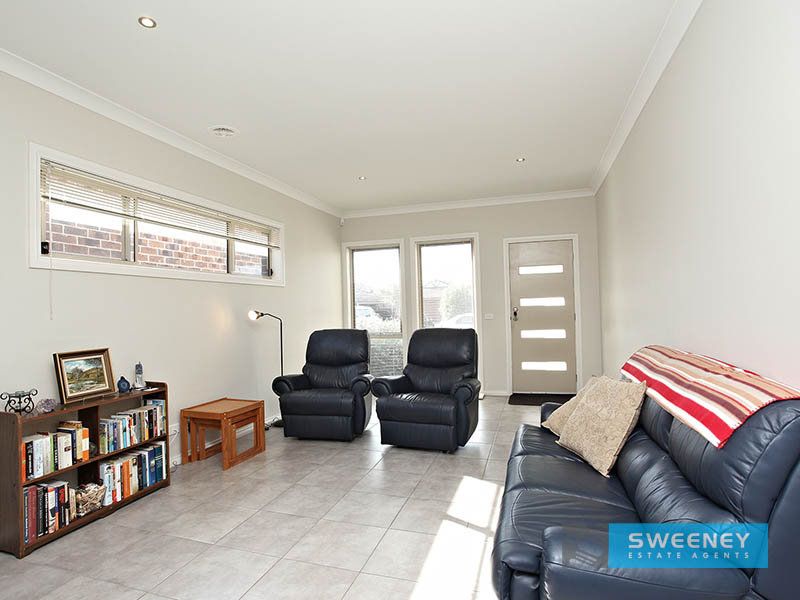 3 Rattray Court, Altona Meadows - Thumbnail 3