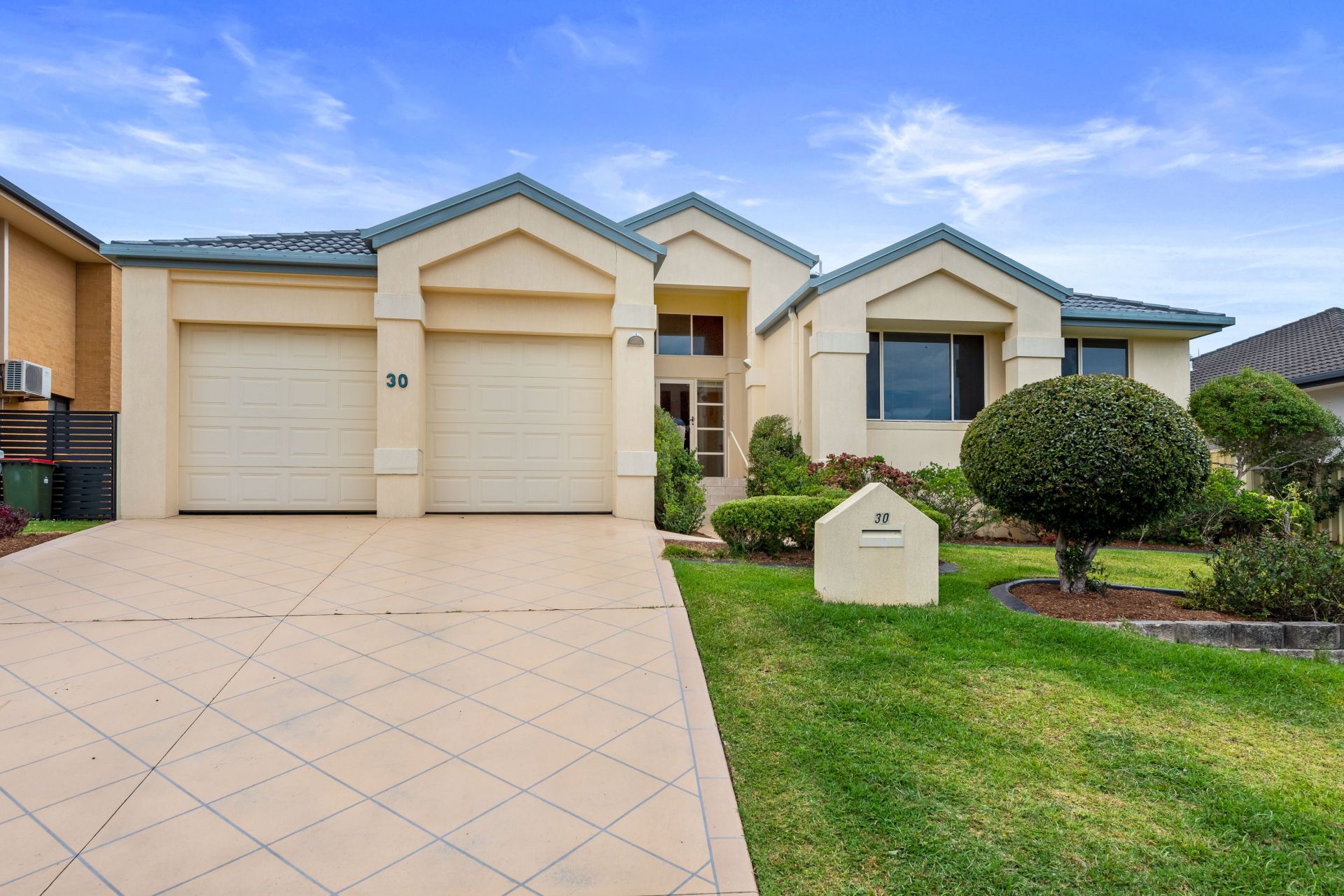 30 Amethyst Way, Port Macquarie HEM Real Estate