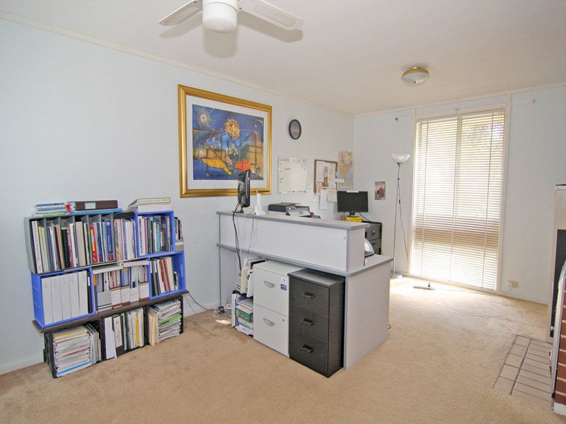 2 Epacris Place, Rivett - Thumbnail 8