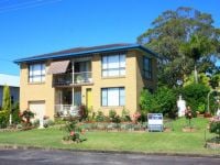 42 Wollumbin Dr URUNGA NSW
