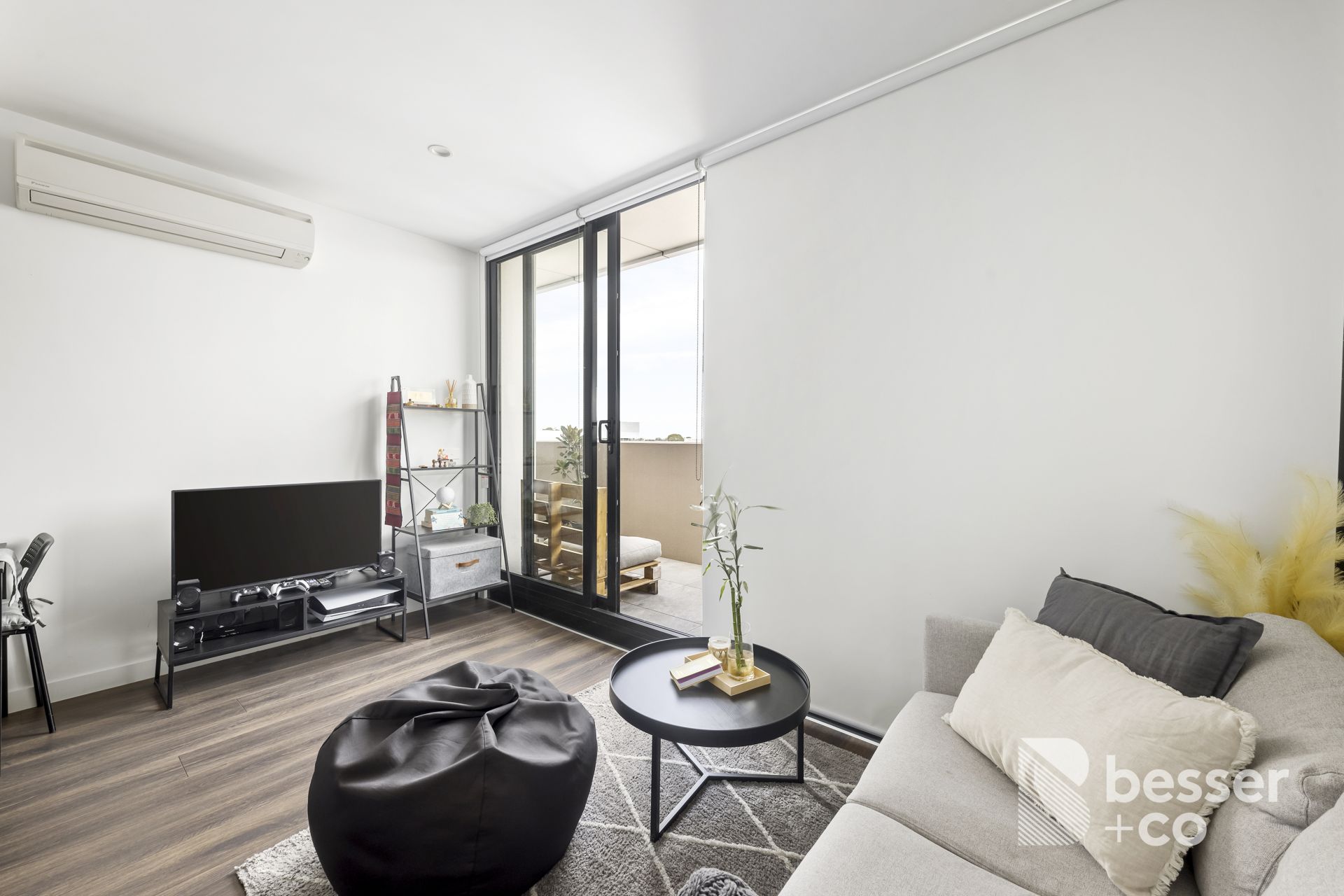 607/70 Batesford Road, Chadstone - Thumbnail 3