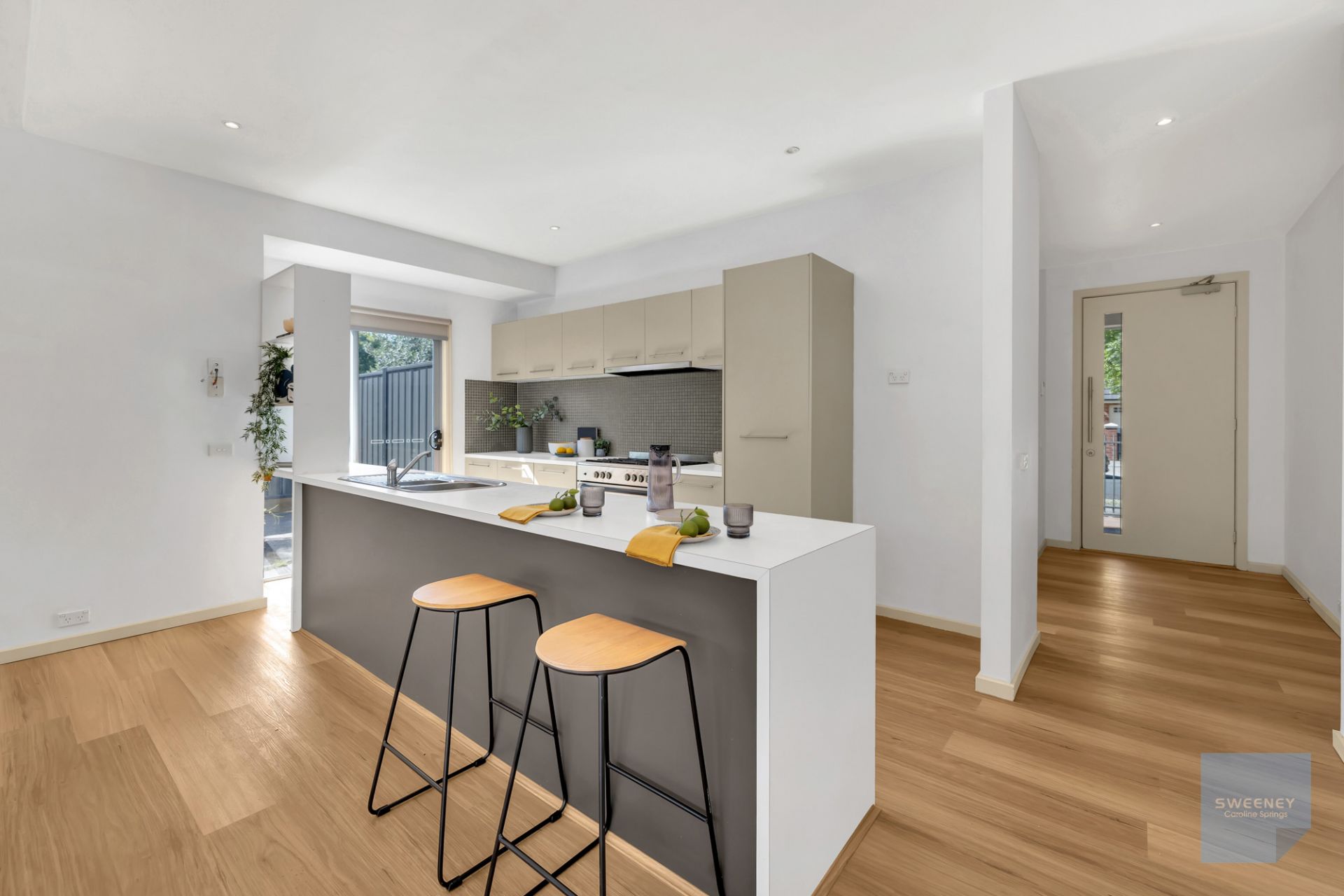 9 Cassan Way, Caroline Springs - Thumbnail 4