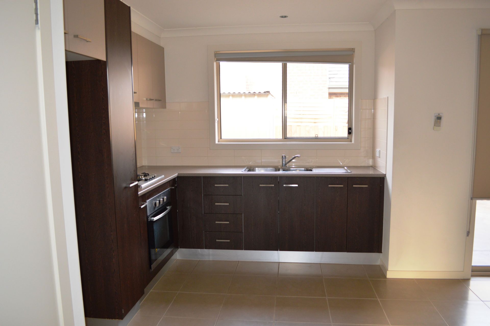 CENTRAL LOCATION, AFFORDABLE & MAINTENANCE FREE LIVING !