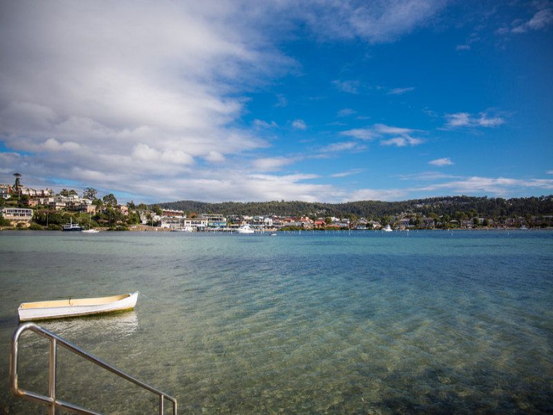 2/6 Marine Parade Merimbula NSW