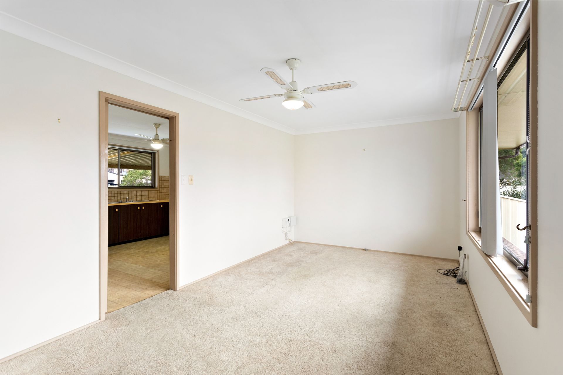 Real Estate For Sale 42 Buckingham Road Berkeley Vale , NSW