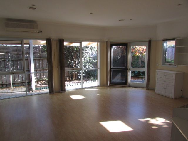 ** Modern Stylish Living **