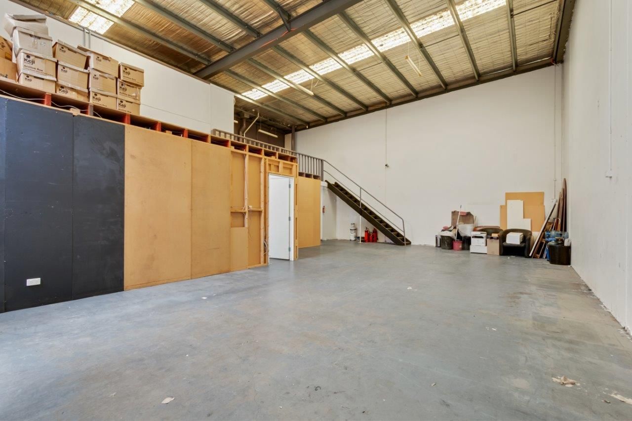 Thomastown Warehouse In Prime Location