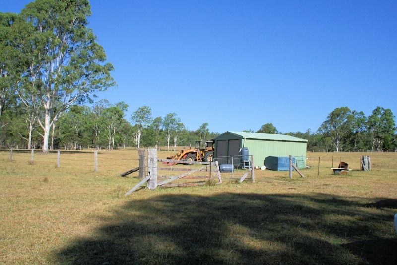 SOLD BY CARDOW & PARTNERS PROPERTY PH: 6654 1148