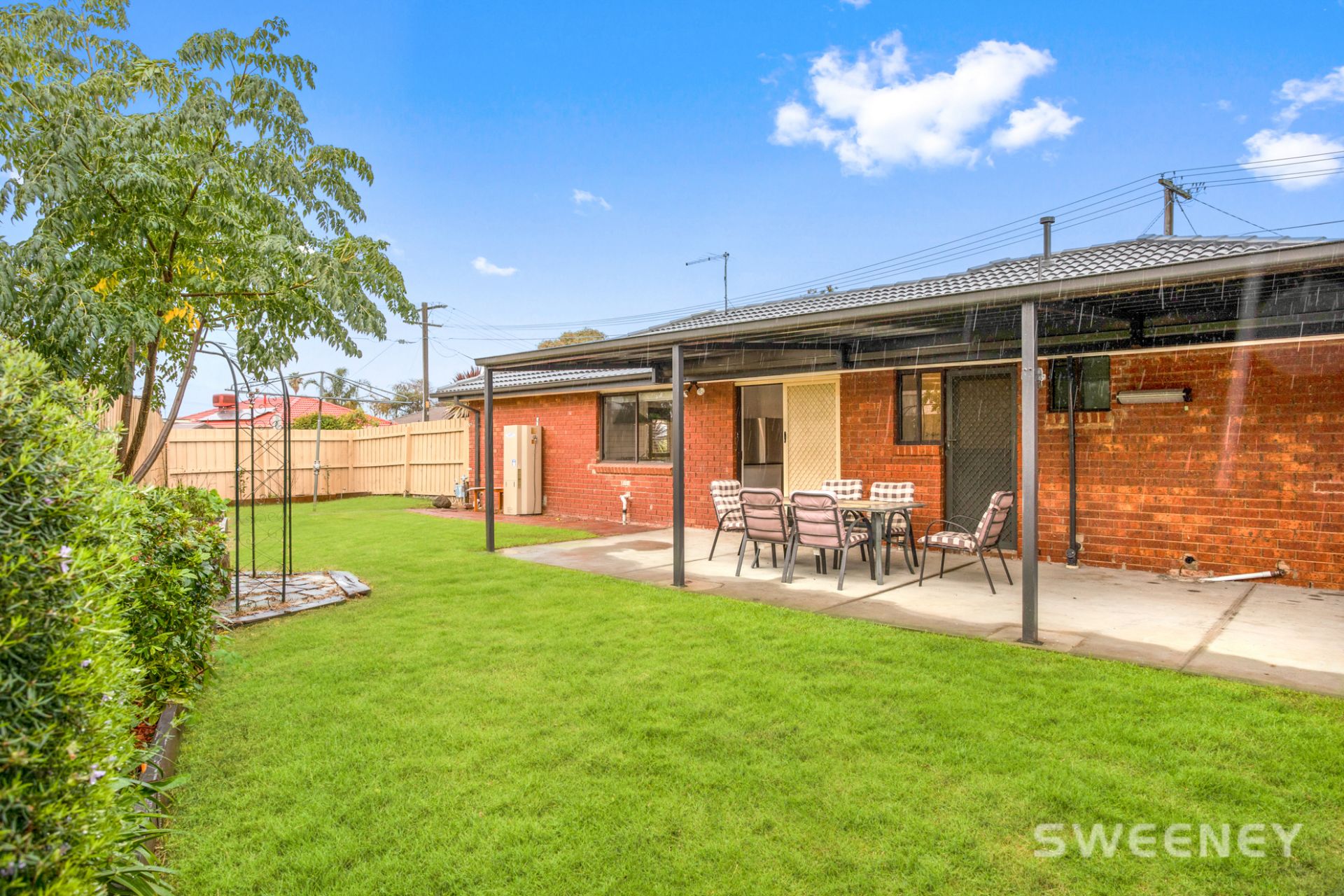 6 Elizabeth Court, ALTONA MEADOWS Sweeney Estate Agents
