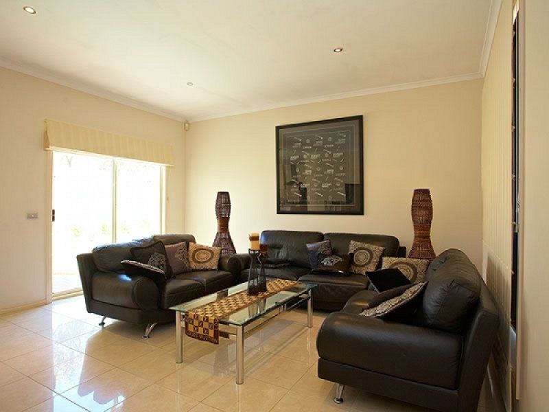 68A Grieve Parade, Altona - Thumbnail 6