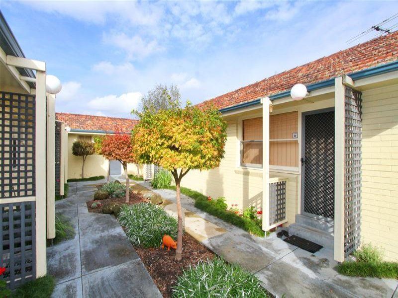 1/196 Clarendon Street, Thornbury